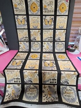 Bee Inspired Deb Strain Moda Cotton Fabric Find The Joy In Simple Things (0689)